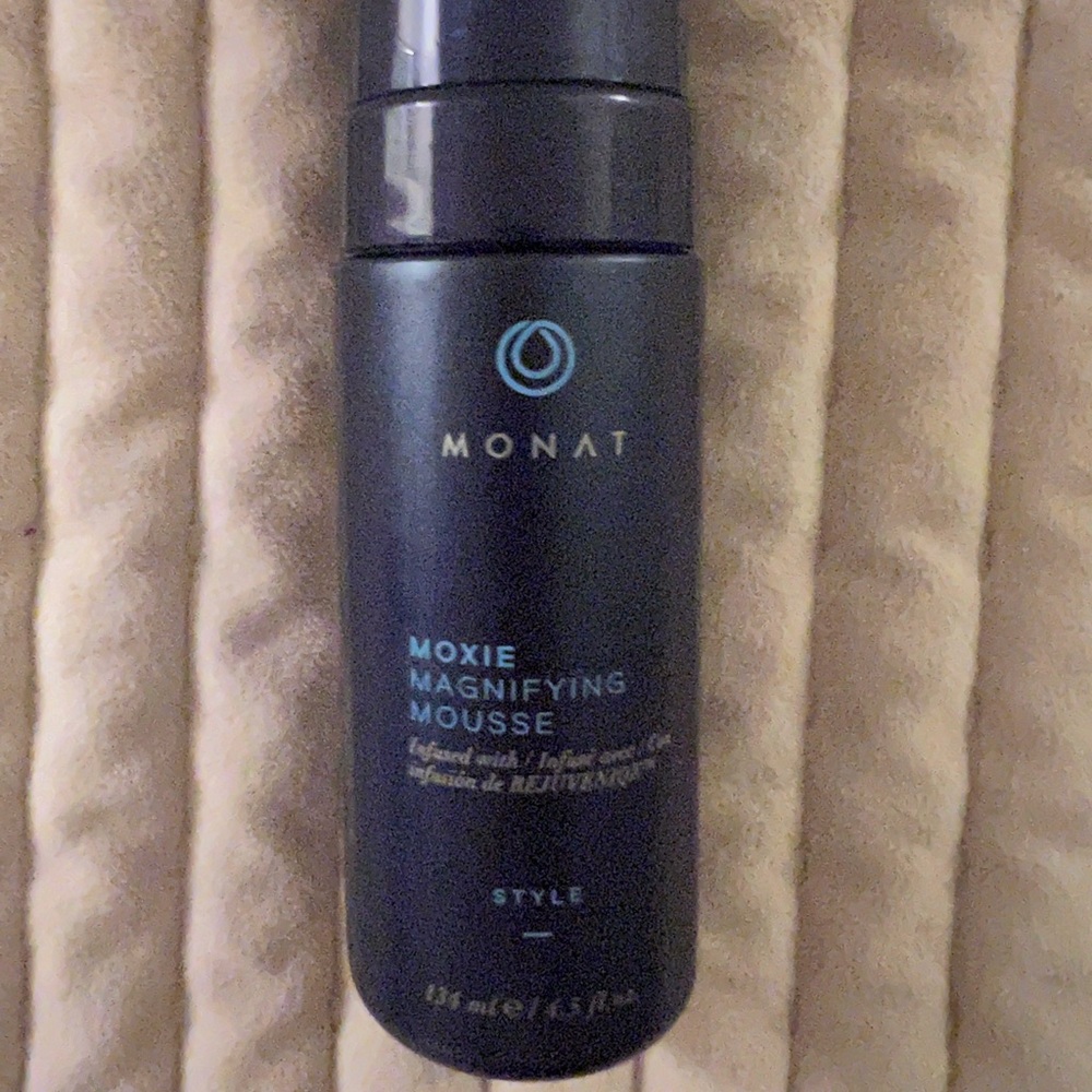 5/$25 Monat Moxie Magnifying Mousse